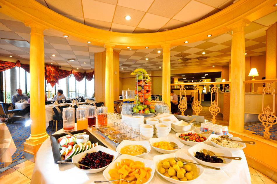 Clarion Cedar Court Wakefield Hotel Restaurang bild